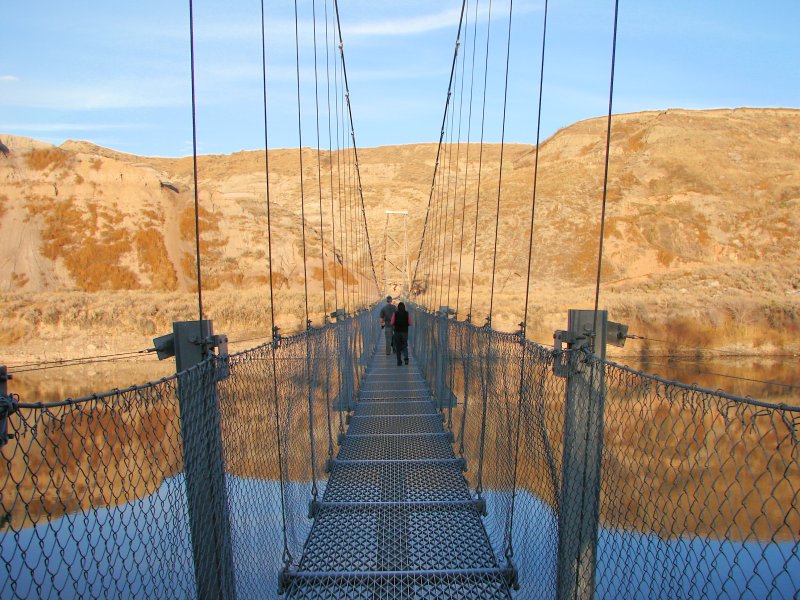 This is a suspension bridge we checked out between Drumheller and the hoodoos (in the town of Rosedale).